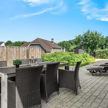 Dom wakacyjny Elsi - 1-3km From The Sea By Interhome Blåvand